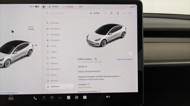 Used 2021 Tesla Model 3 Standard Range Plus image 26