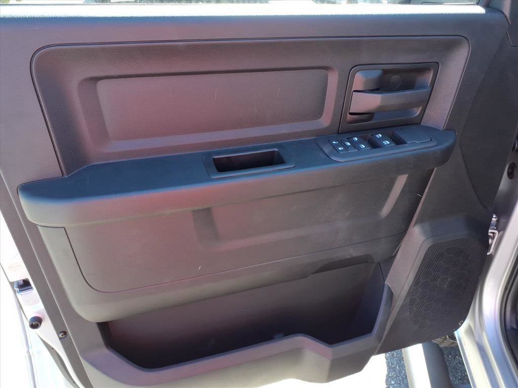 New 2026 RAM 2500 Tradesman w/ Chrome Appearance Group image 9