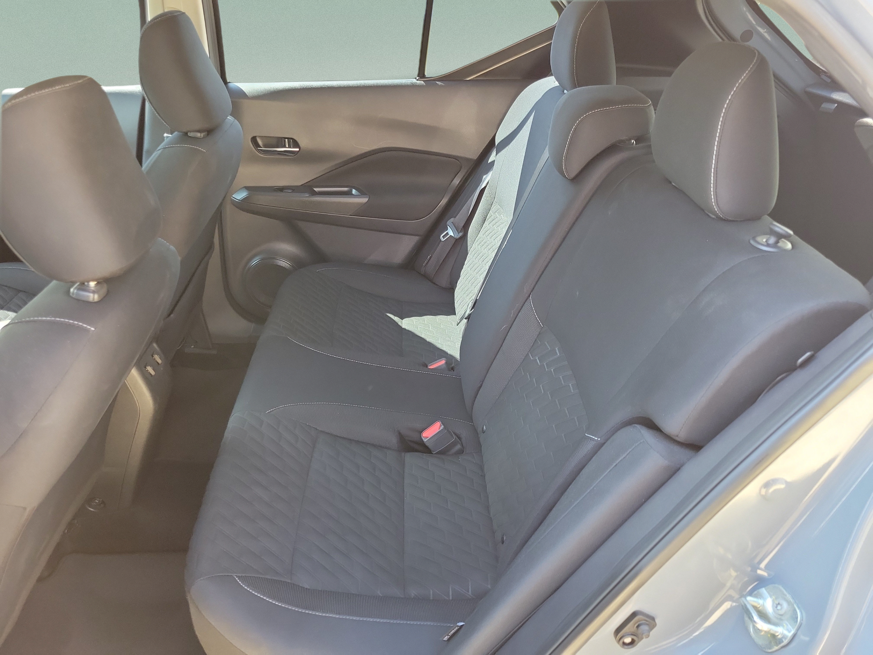 Used 2021 Nissan Kicks SV FWD image 23