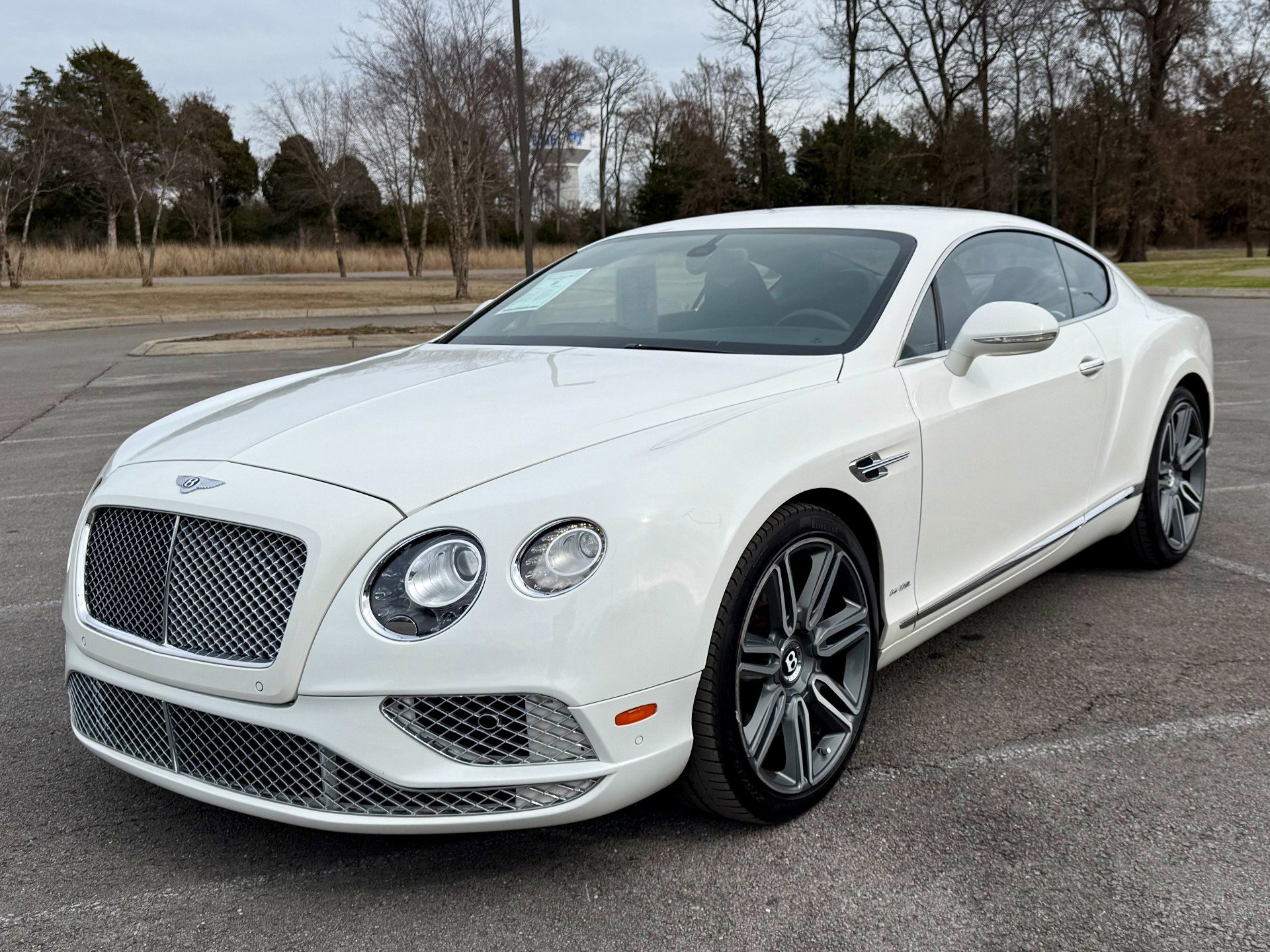 Used 2017 Bentley Continental GT image 2