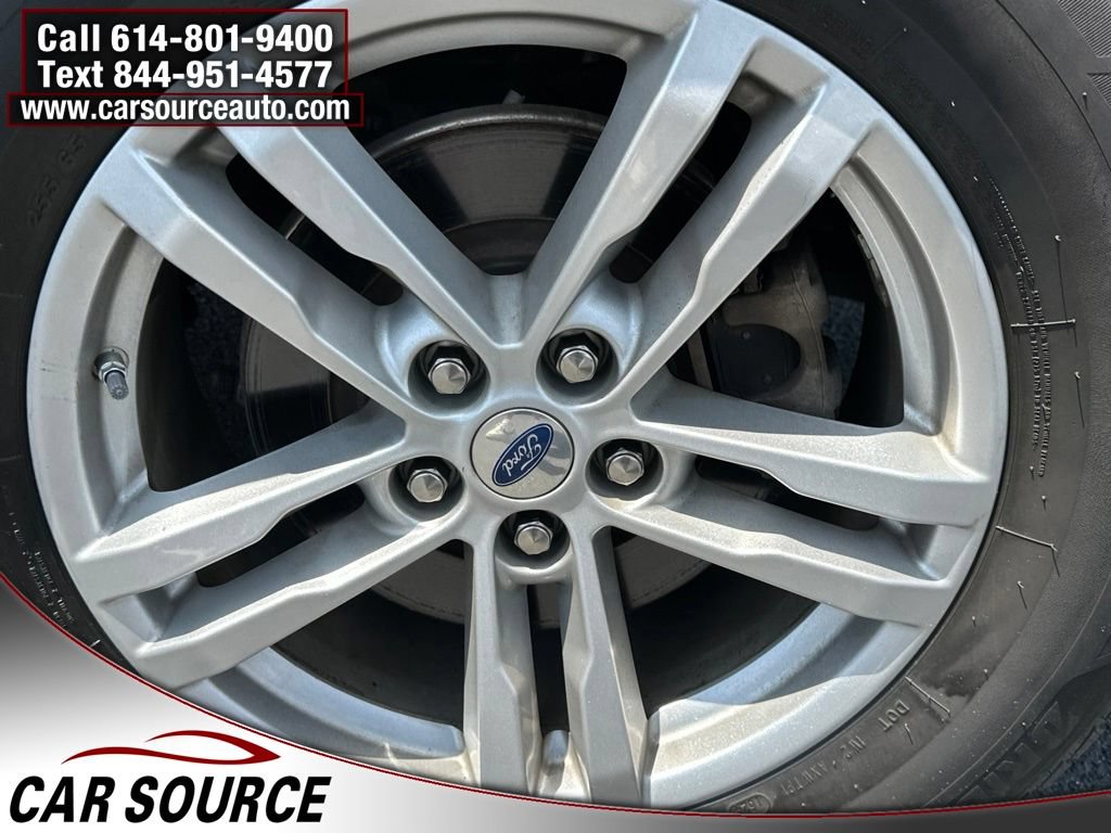Used 2020 Ford Explorer XLT AWD/4WD image 22