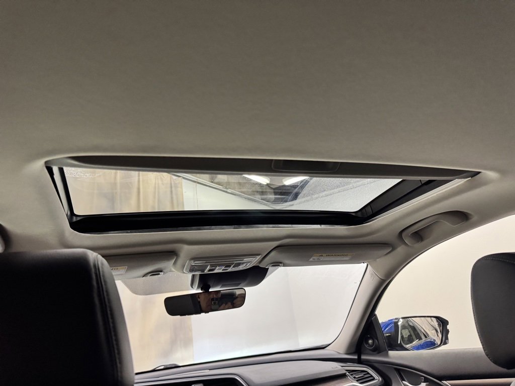 Used 2019 Honda Civic Touring image 29