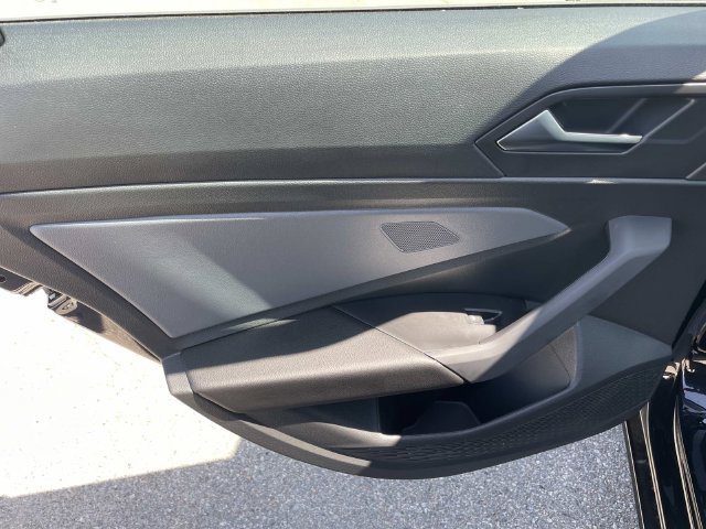 New 2026 Volkswagen Jetta SE FWD image 25