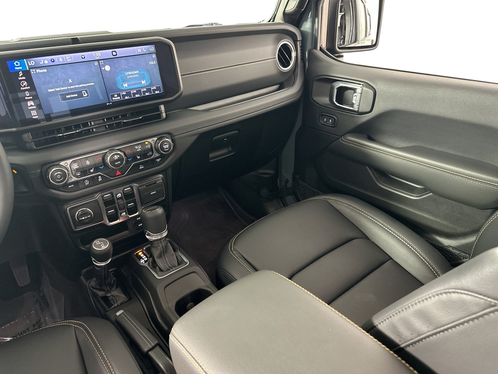 Used 2025 Jeep Gladiator Sport AWD/4WD image 22