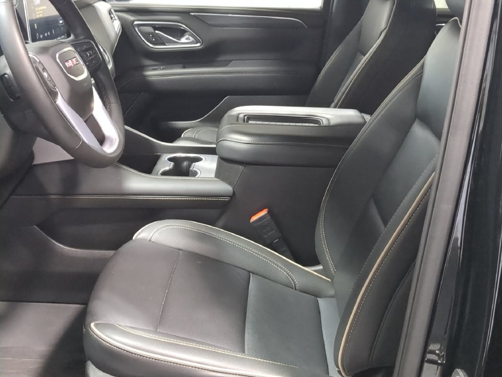 Used 2024 GMC Yukon XL SLT w/ SLT Premium Package AWD/4WD image 20