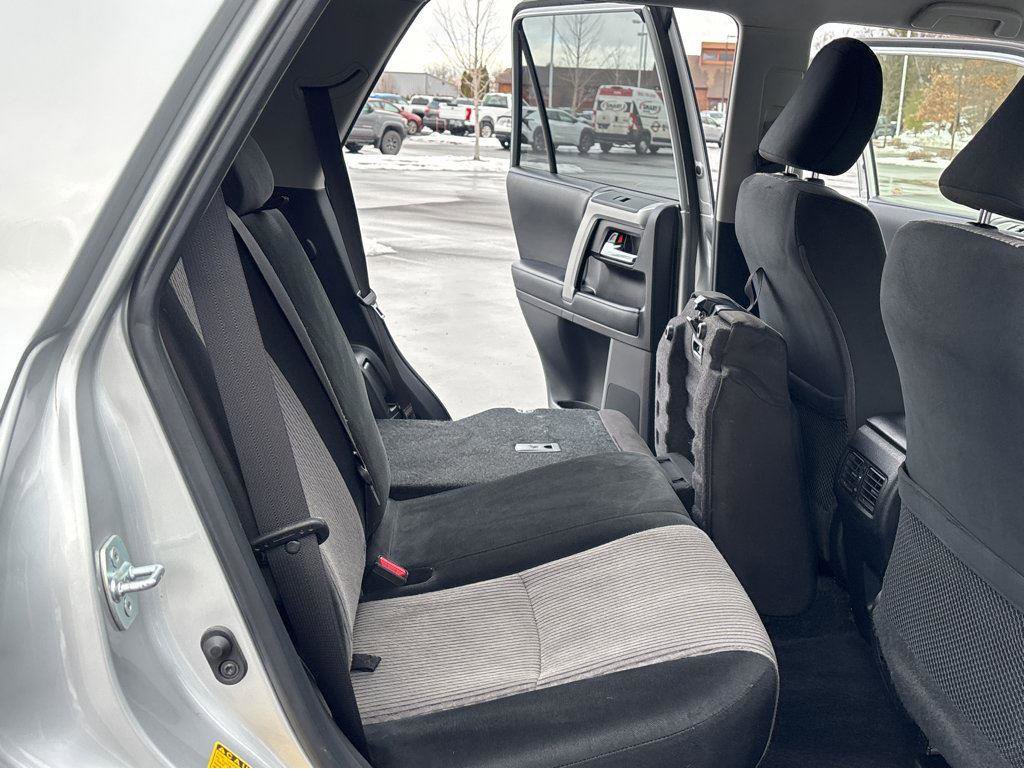 Used 2021 Toyota 4Runner SR5 image 32