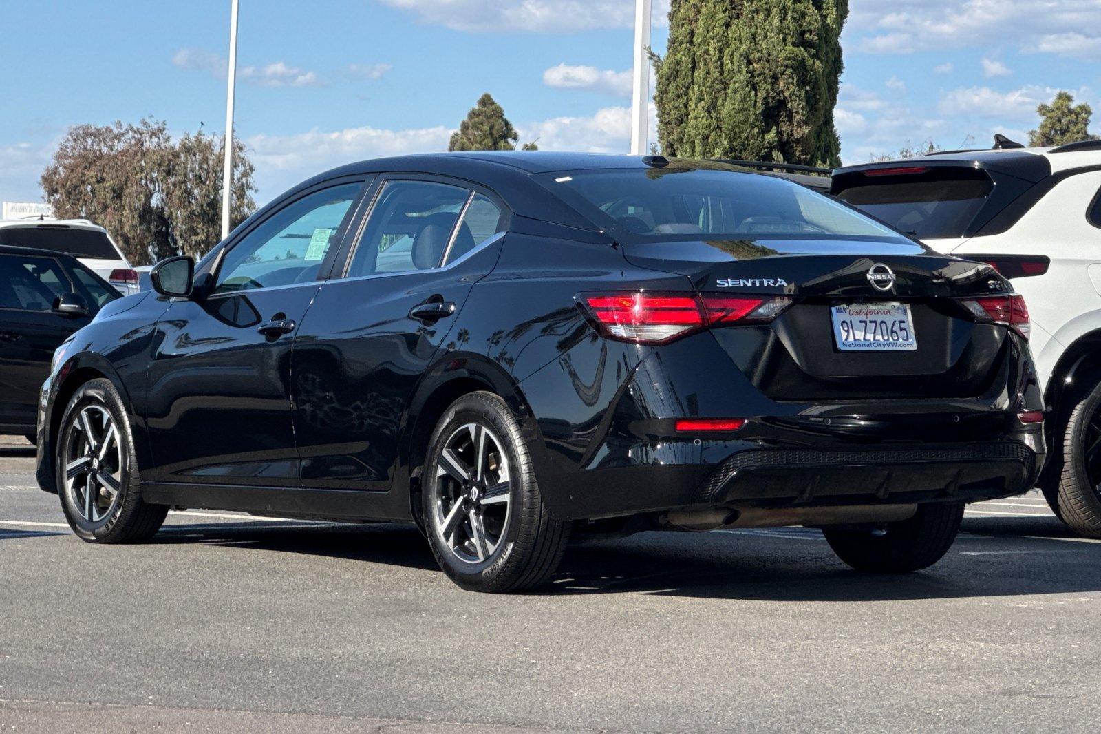 Used 2024 Nissan Sentra SV w/ All-Weather Package FWD image 6