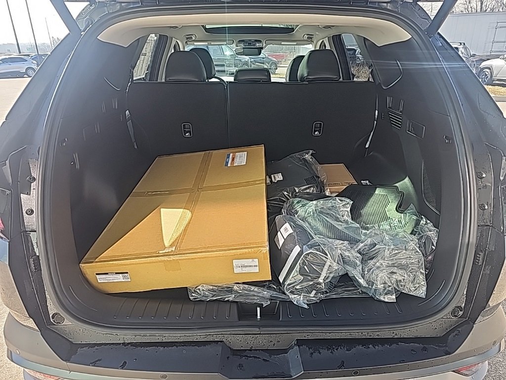 New 2026 Hyundai Tucson Limited image 39