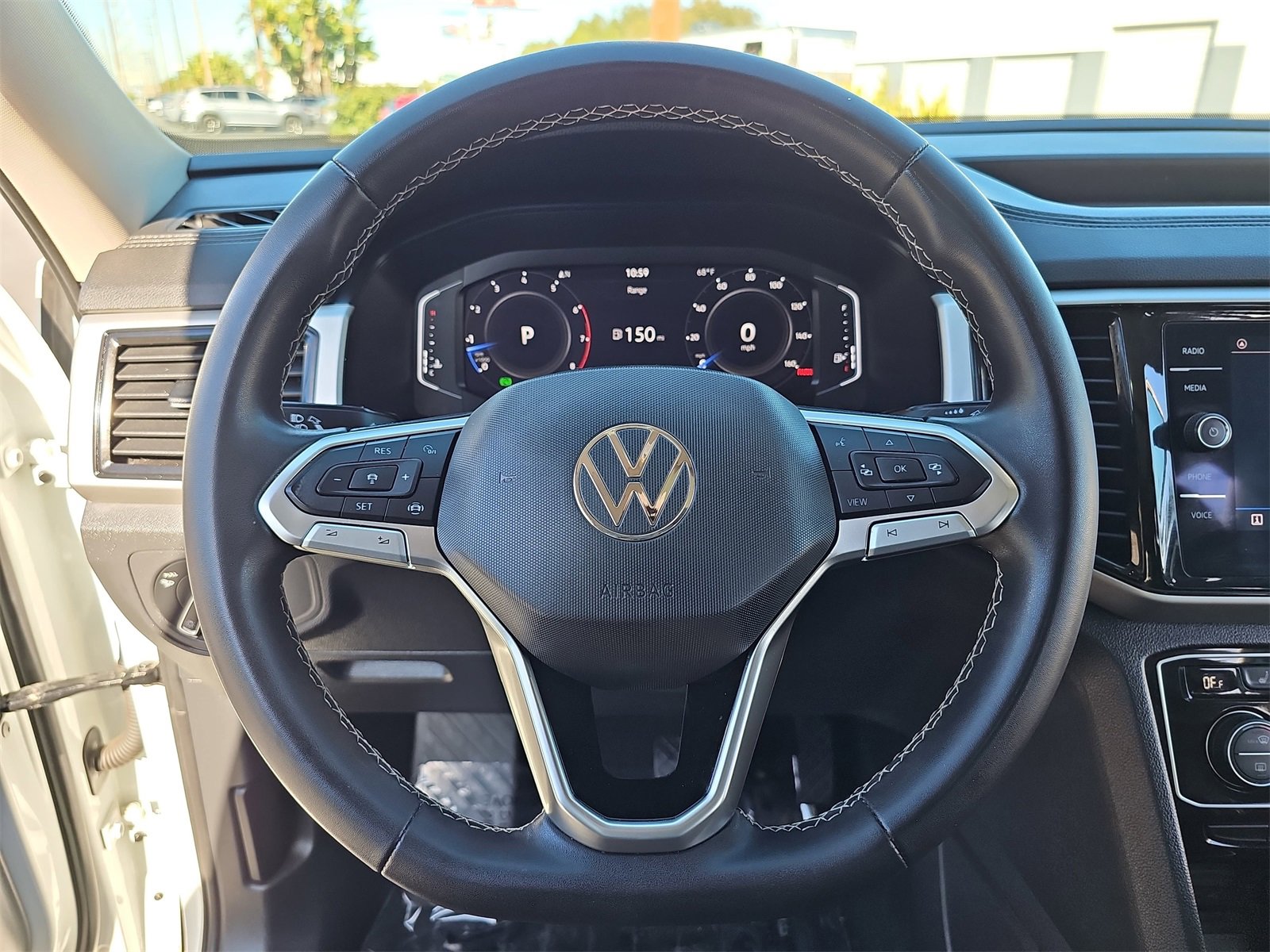 Used 2023 Volkswagen Atlas SE w/ Panoramic Sunroof Package image 20