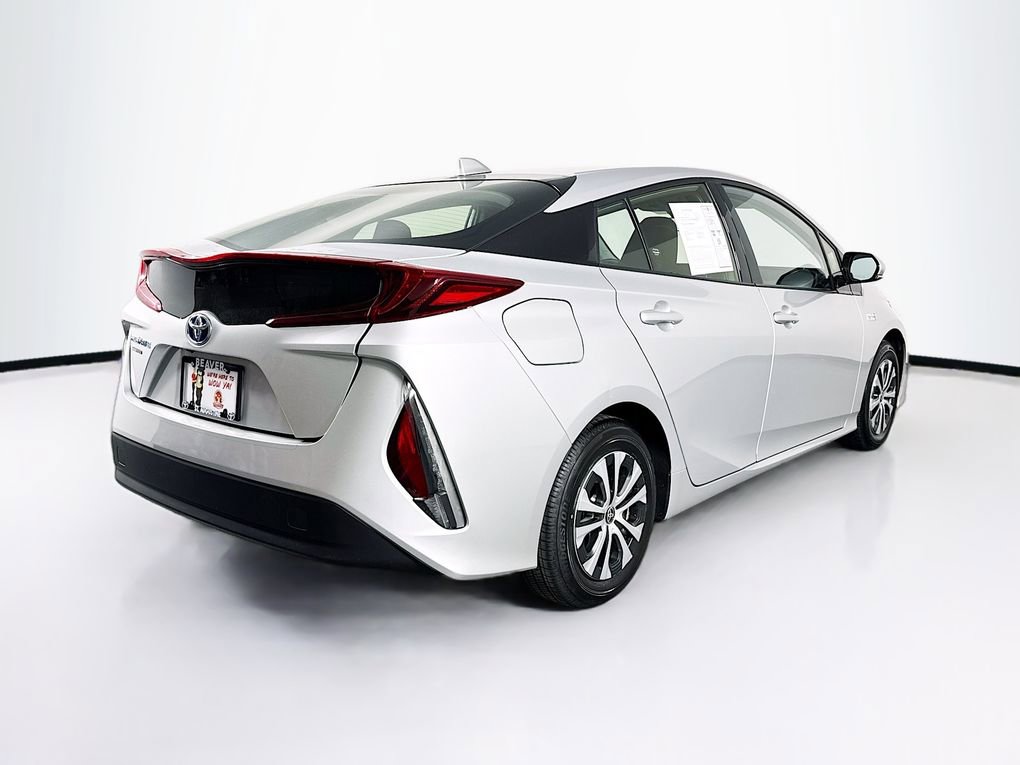 Used 2020 Toyota Prius Prime LE image 10