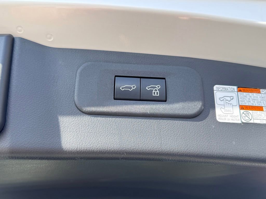 Used 2022 Lexus NX 250 FWD image 39