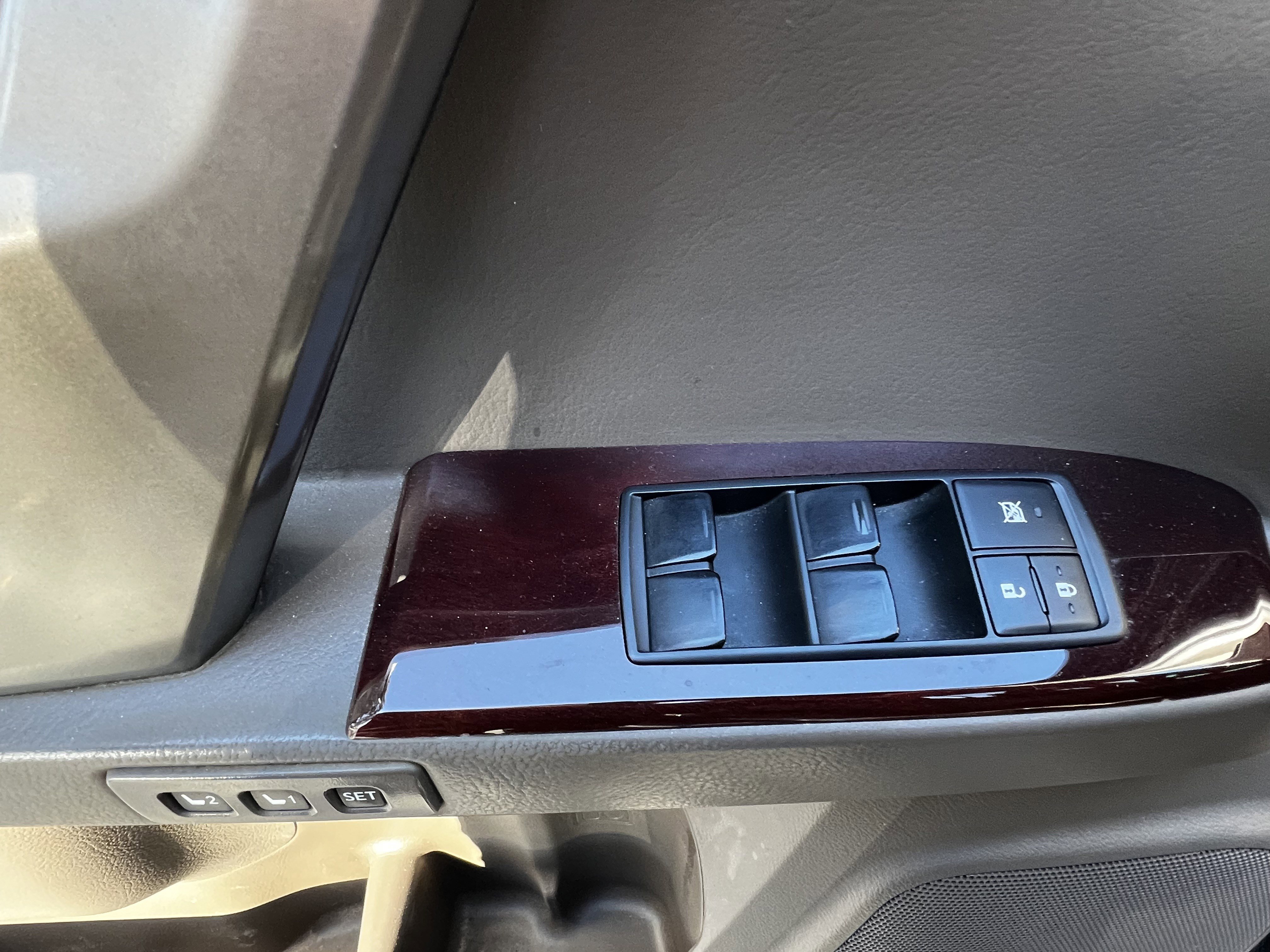 Used 2016 Lexus GX 460 image 14