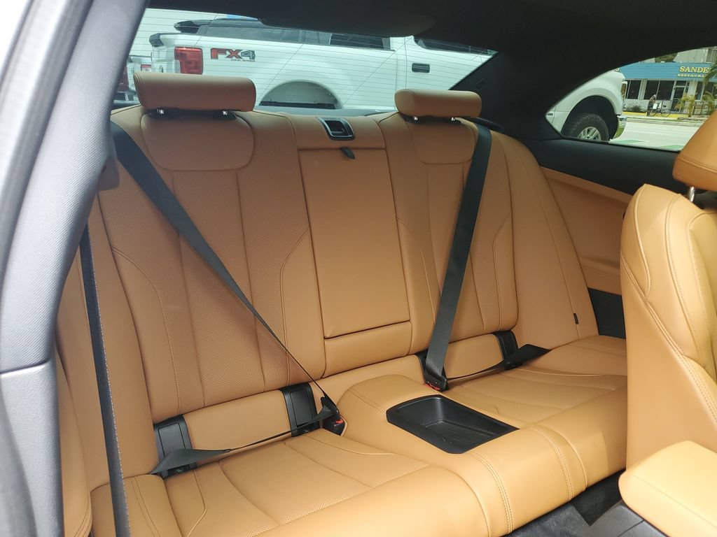 Used 2022 BMW 230i Coupe w/ Convenience Package RWD image 11