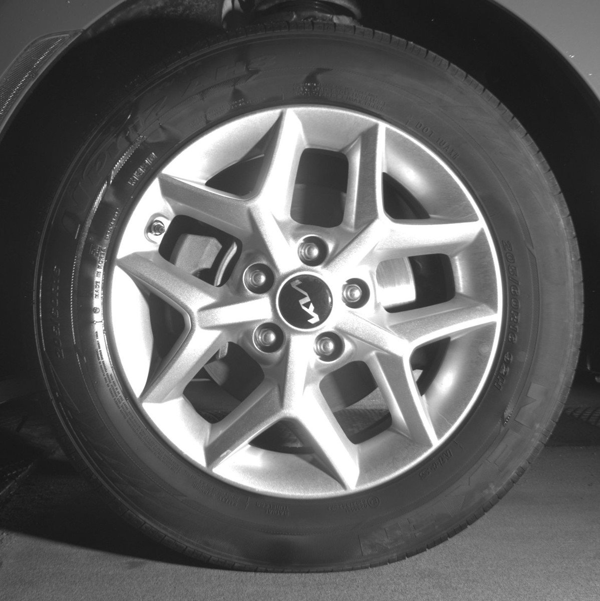 Used 2025 Kia Soul LX w/ LX Technology Package image 12