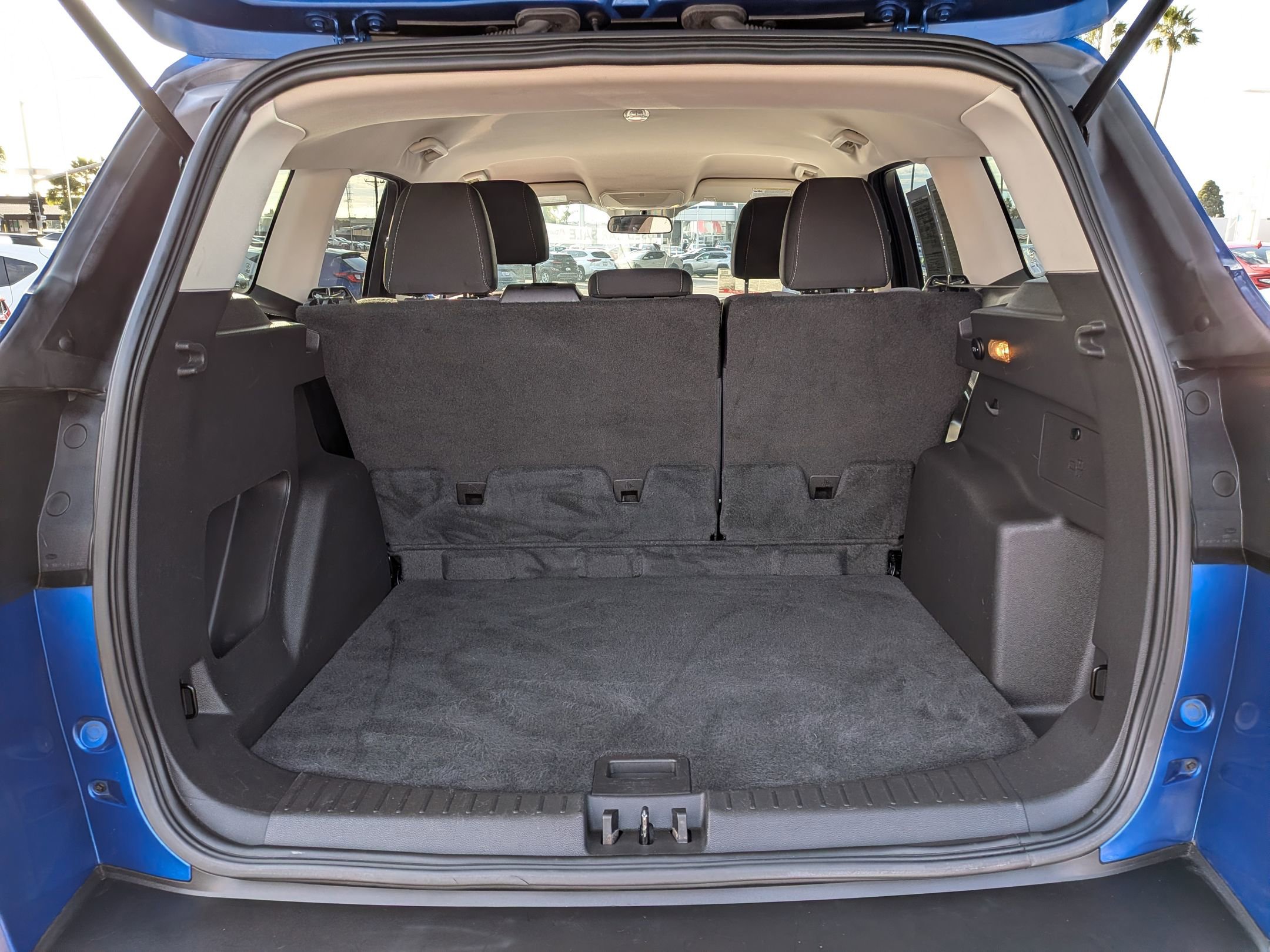 Used 2017 Ford Escape SE w/ Equipment Group 201A image 31