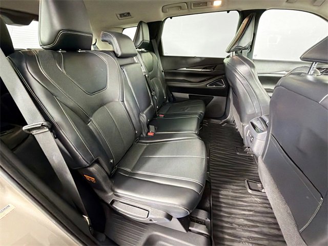 Used 2022 INFINITI QX60 Sensory image 27