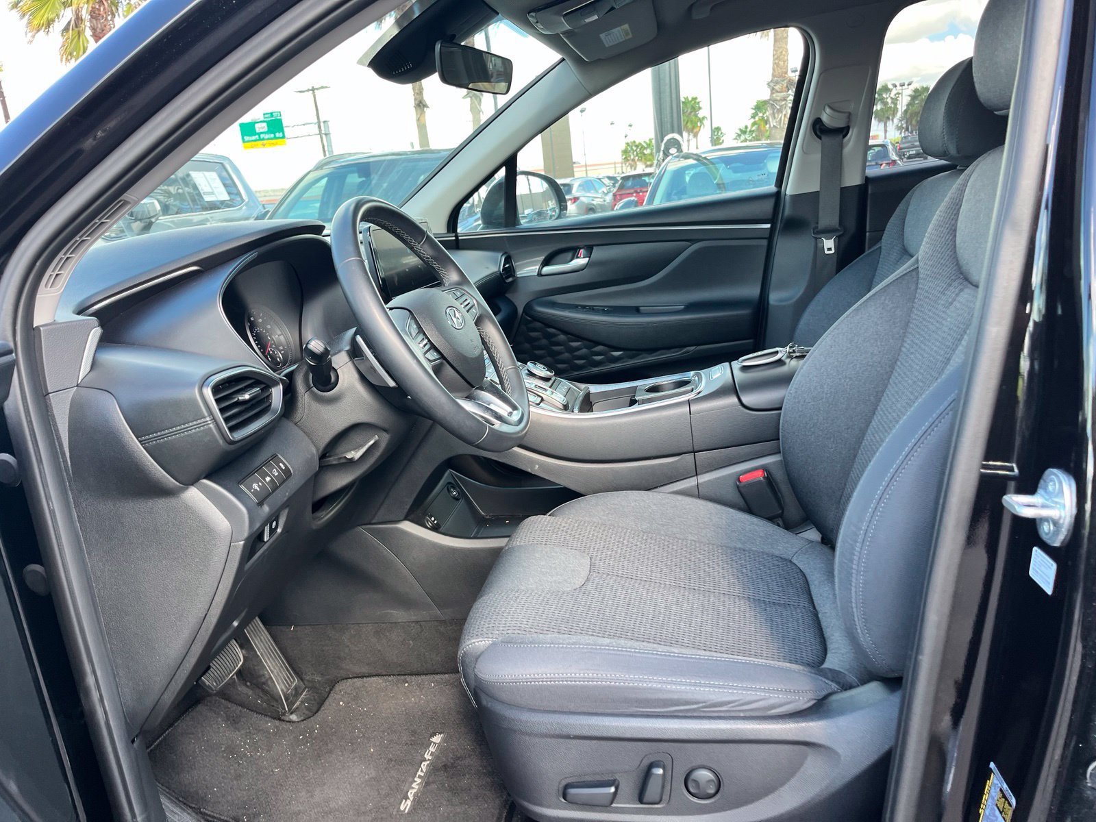 Used 2023 Hyundai Santa Fe SEL FWD image 15