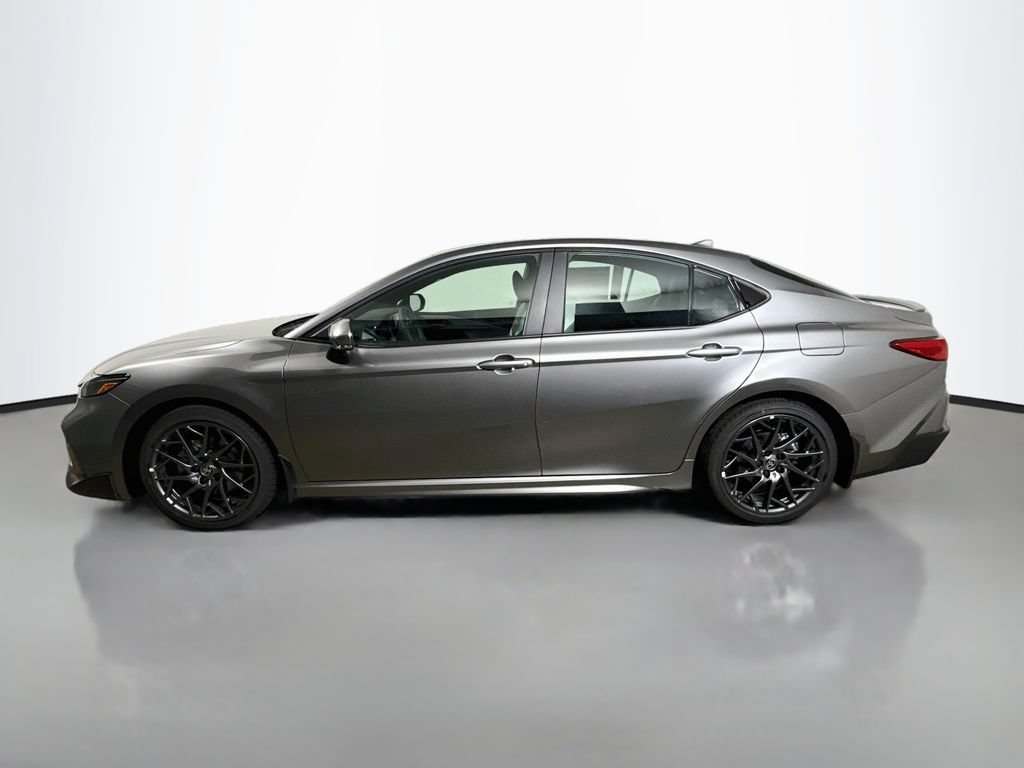 New 2026 Toyota Camry SE FWD image 4
