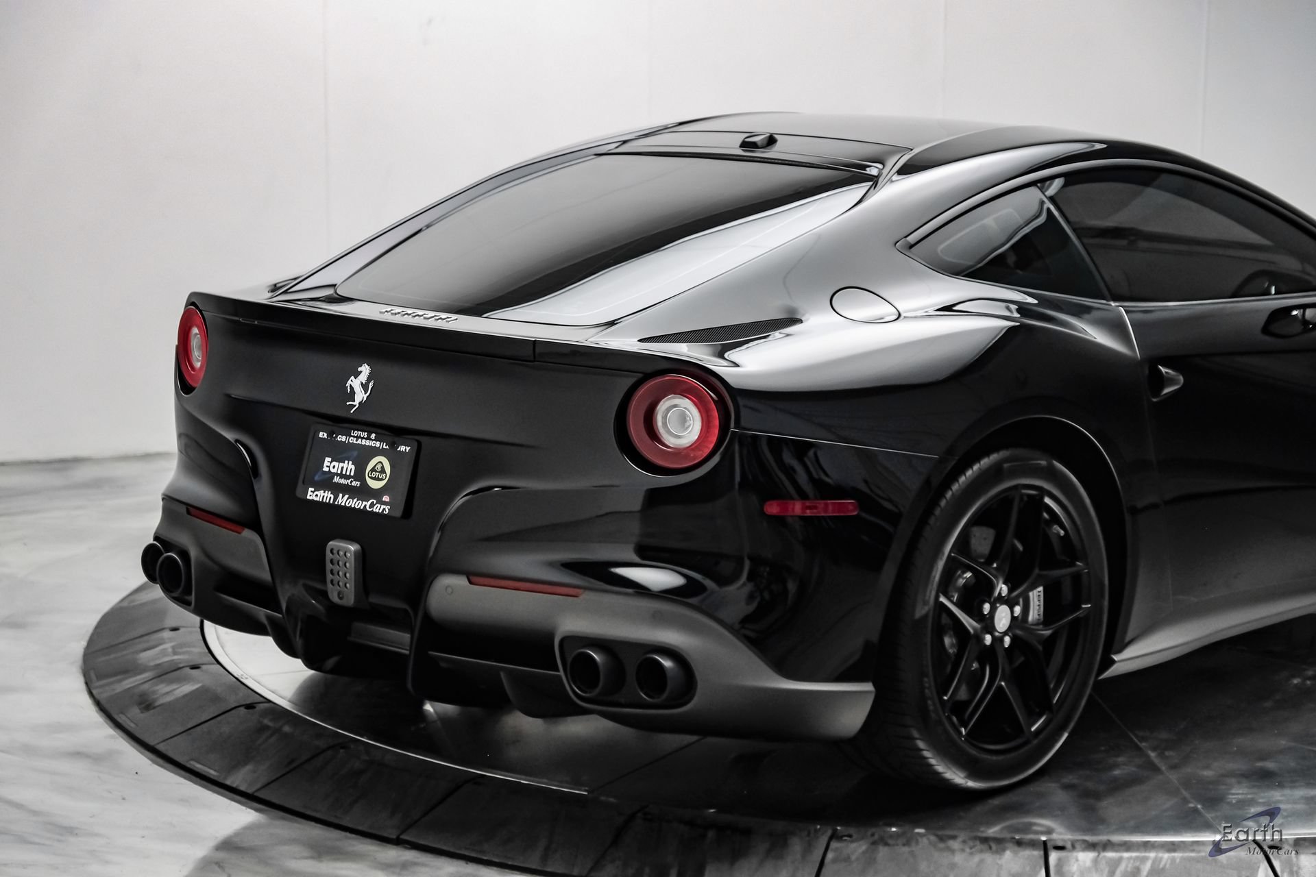 Used 2017 Ferrari F12 Berlinetta RWD image 22