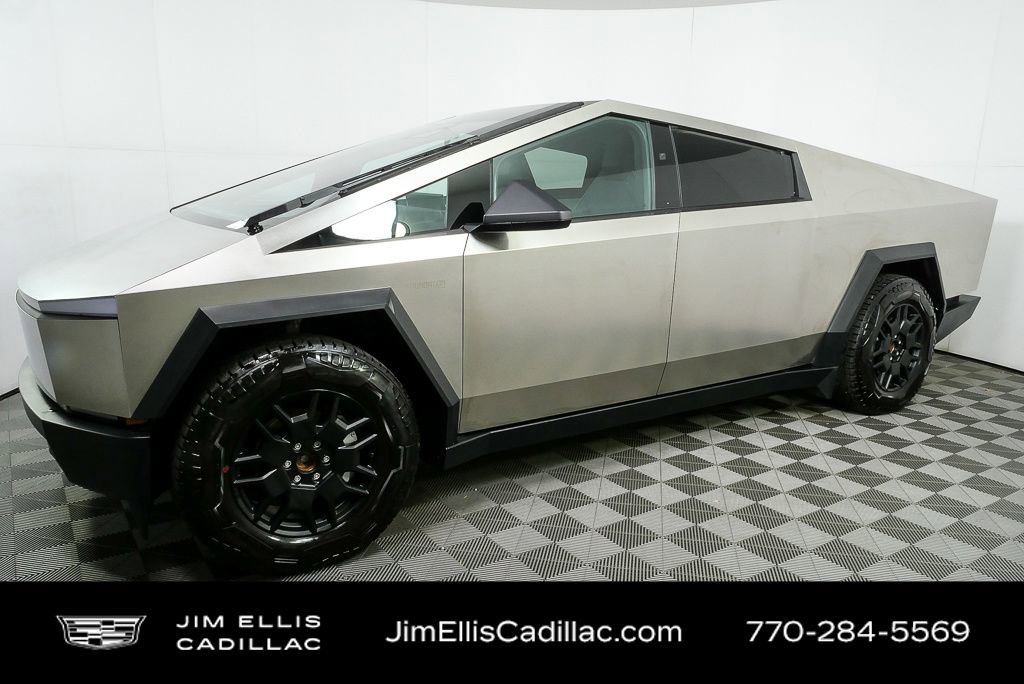 Used 2024 Tesla Cybertruck AWD Crew Cab image 2
