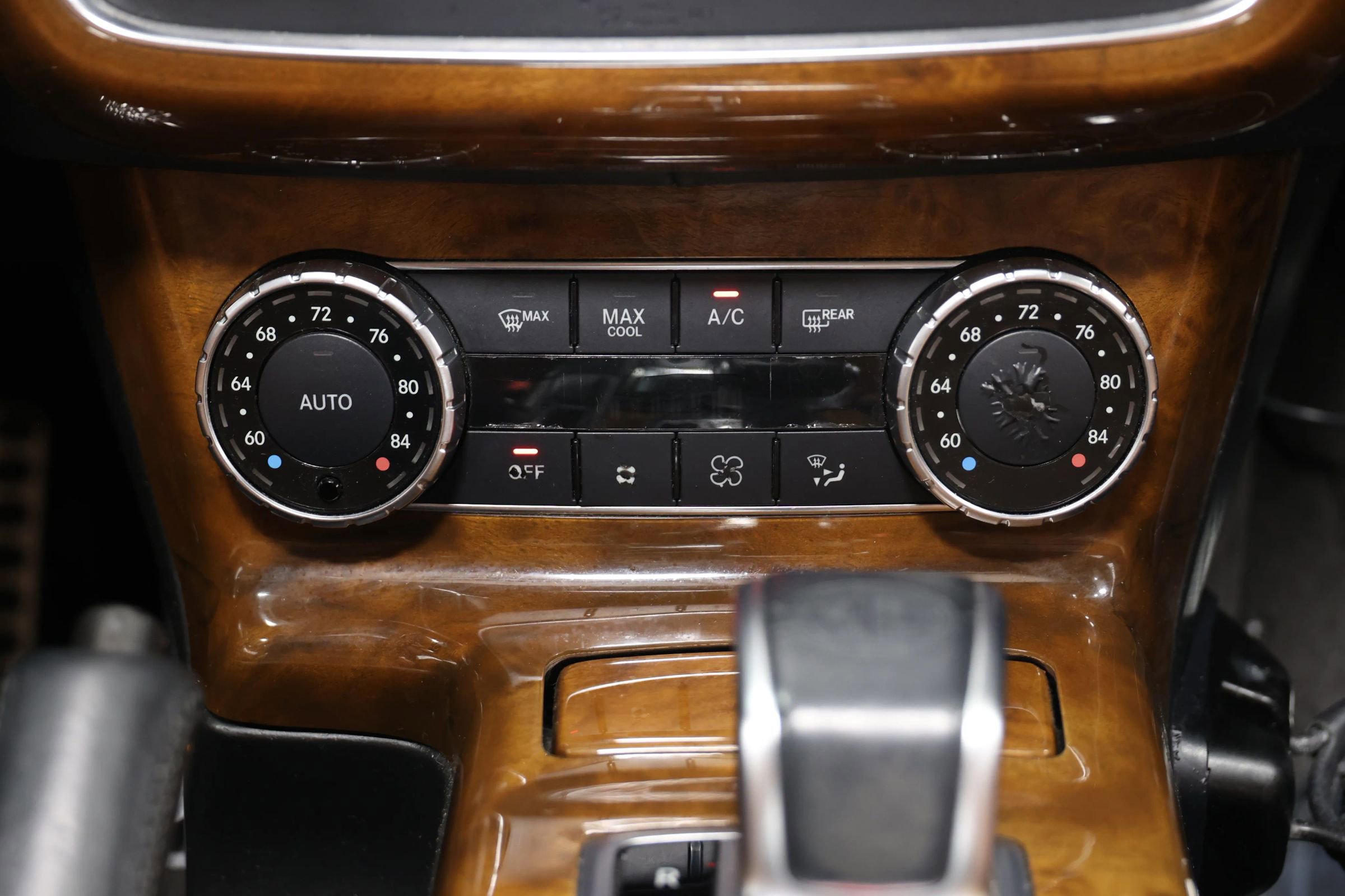 Used 2013 Mercedes-Benz G 63 AMG 4MATIC image 28