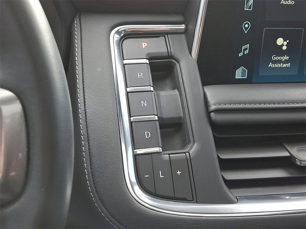 Used 2024 Chevrolet Tahoe LT w/ Luxury Package image 19