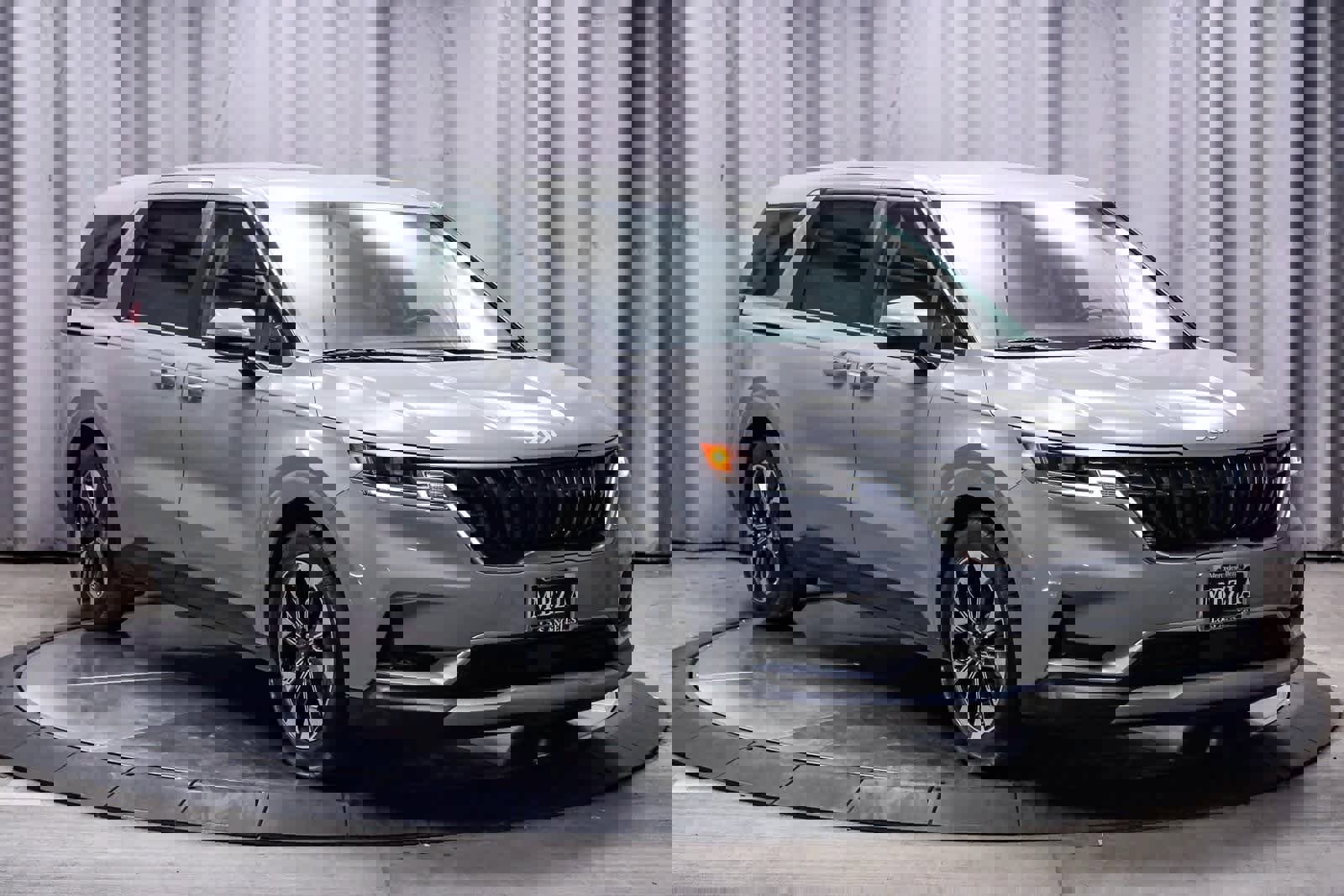 Used 2024 Kia Carnival EX image 5