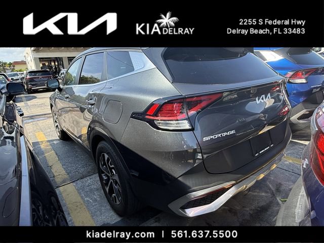 Used 2024 Kia Sportage EX image 3