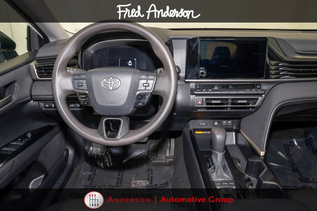 Used 2025 Toyota Camry LE w/ Convenience Package FWD image 6