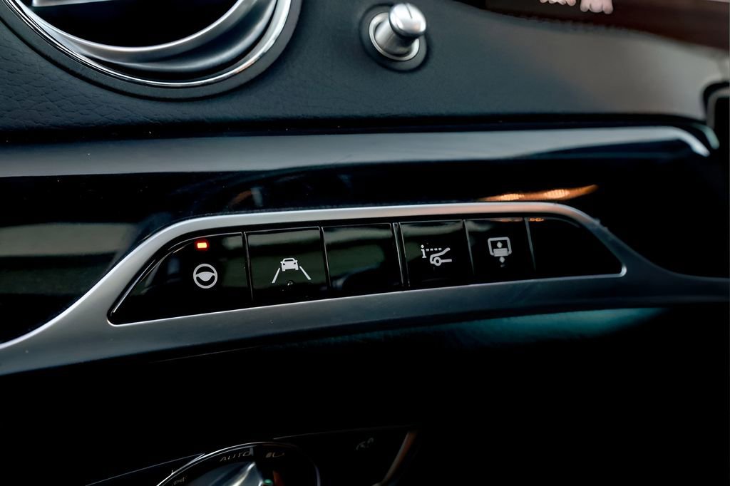 Used 2020 Mercedes-Benz S 450 4MATIC Sedan image 42