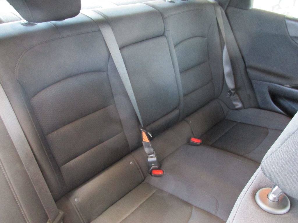 Used 2024 Chevrolet Malibu LT image 29