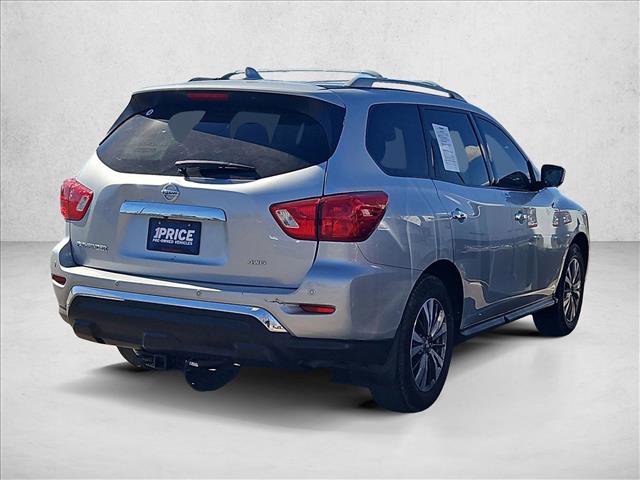 Used 2019 Nissan Pathfinder S video 3