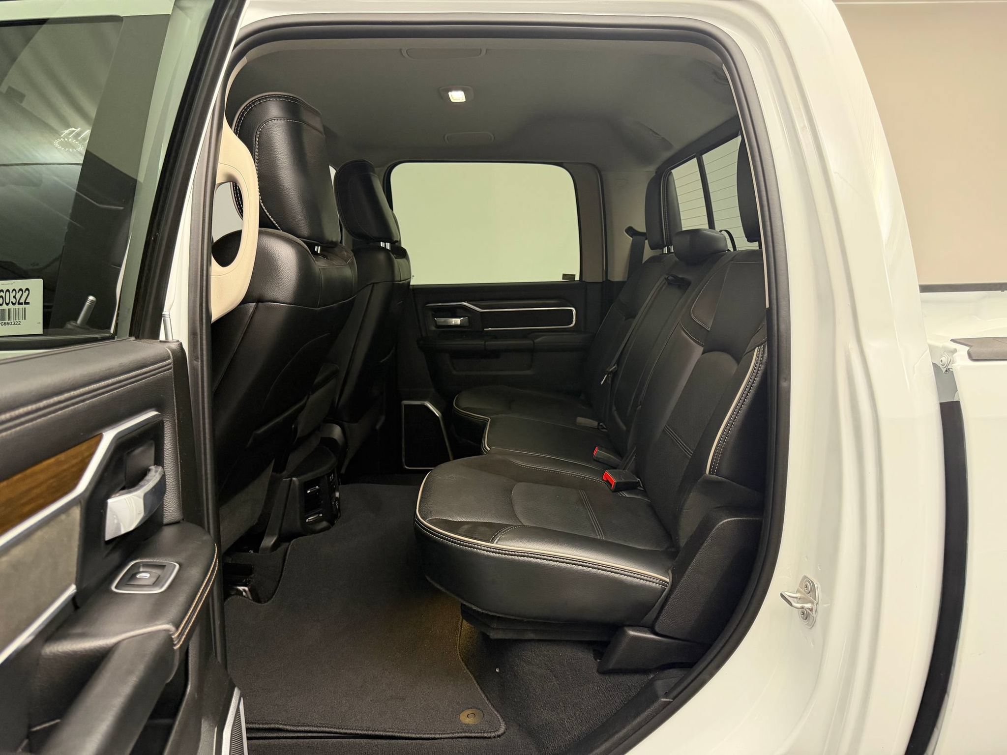 Used 2023 RAM 3500 Laramie AWD/4WD image 23
