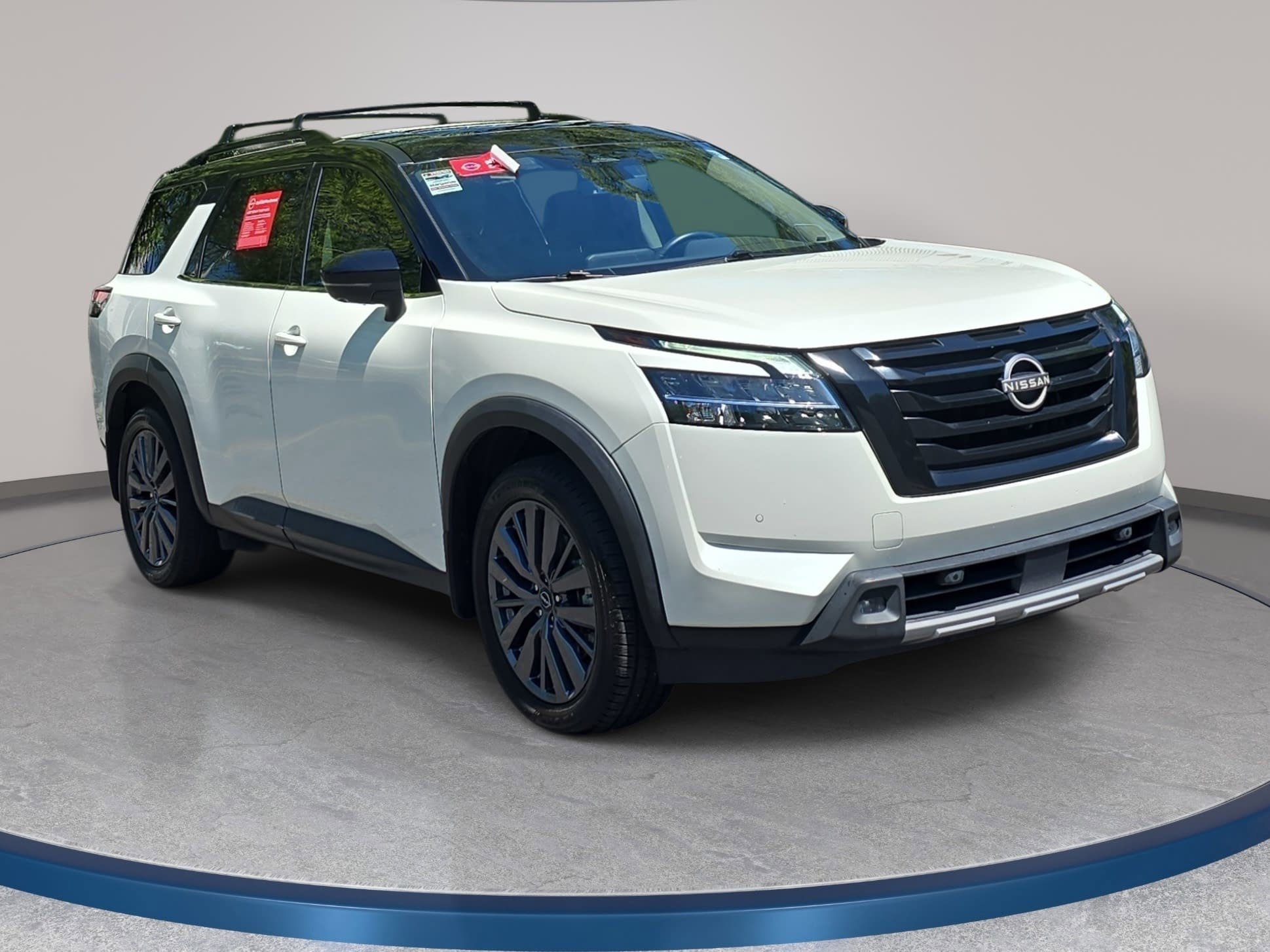 Certified 2023 Nissan Pathfinder SL w/ SL Premium Package FWD image 3