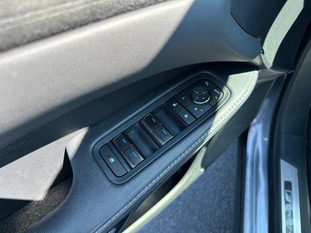 Used 2023 Lexus RX 350 F Sport w/ Accessory Package AWD/4WD image 19