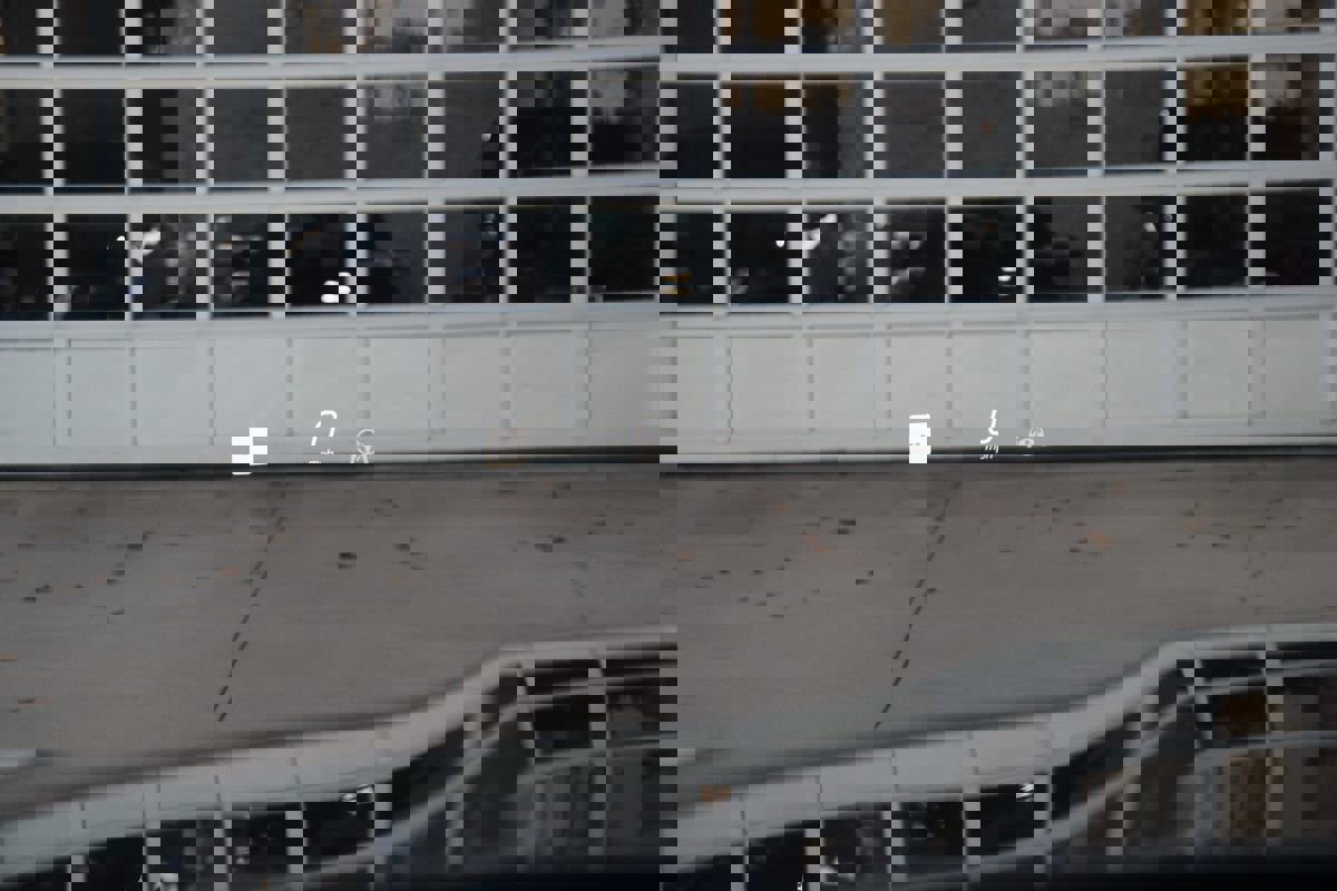 Used 2024 Mercedes-Benz GLC 300 4MATIC w/ AMG Line image 11