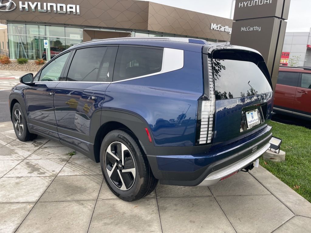 New 2026 Hyundai Ioniq 9 SE image 3