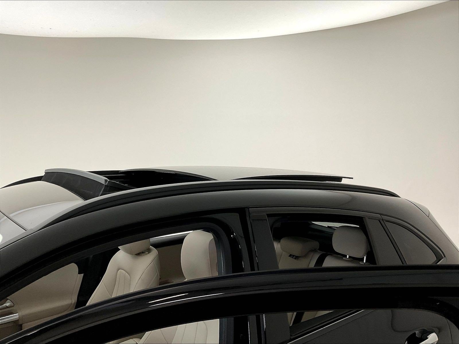 New 2026 Mercedes-Benz GLA 250 4MATIC image 25