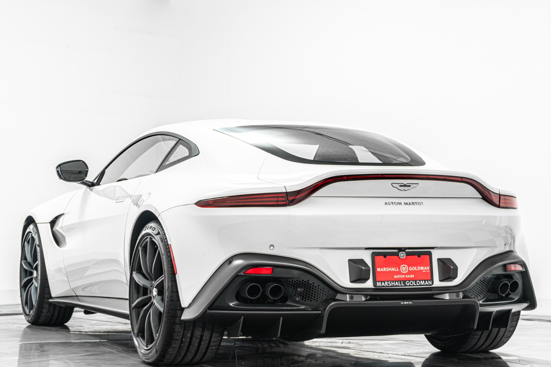 Used 2020 Aston Martin V8 Vantage Coupe RWD image 7