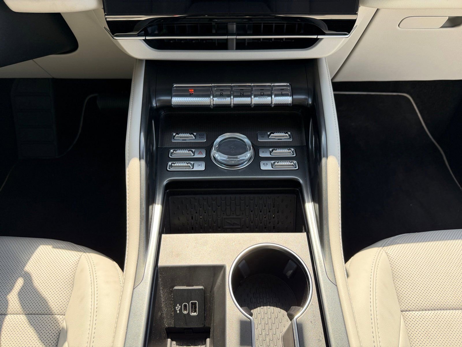 New 2026 Lincoln Nautilus Premier image 11
