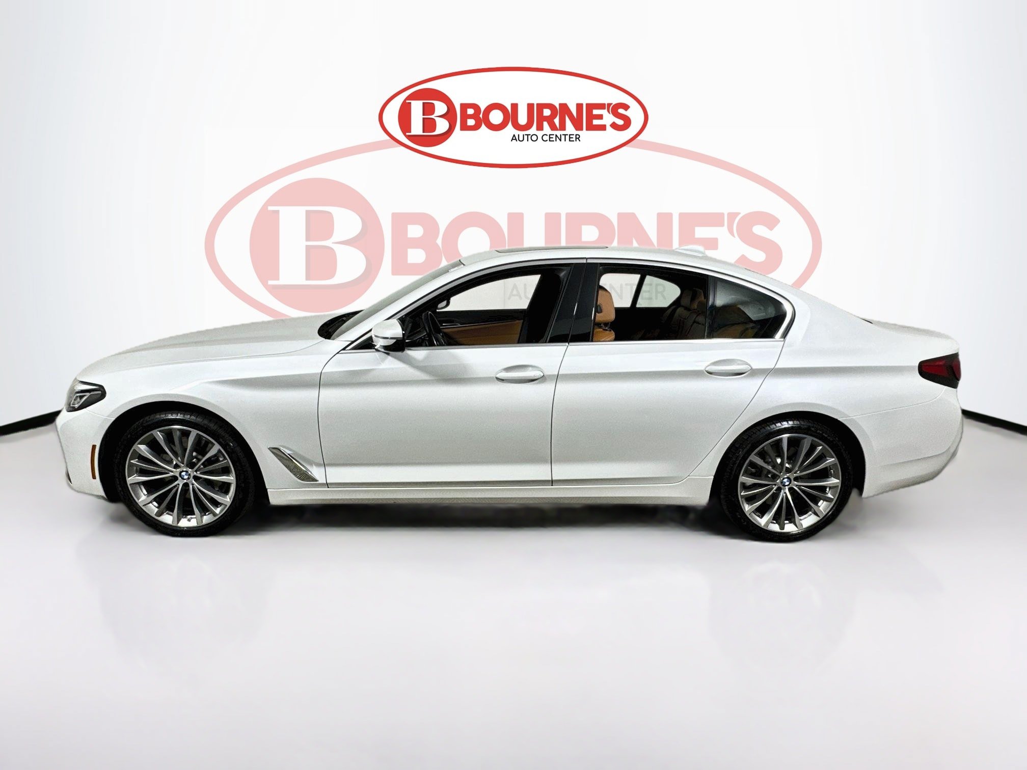Used 2023 BMW 530i xDrive w/ Premium Package AWD/4WD image 9