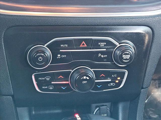Used 2018 Dodge Charger SXT RWD image 29