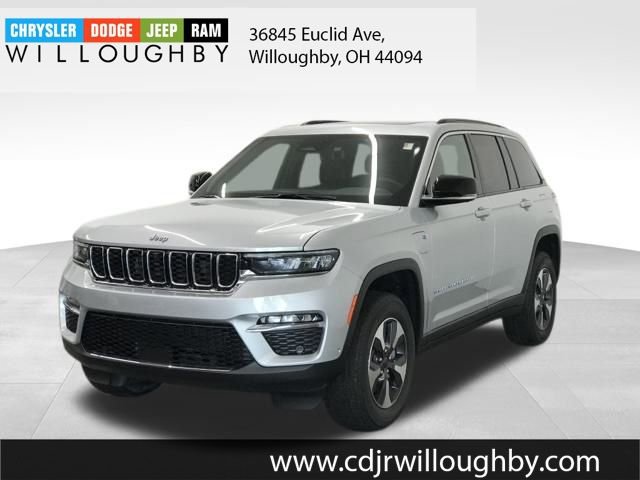 New 2025 Jeep Grand Cherokee Limited 4xe w/ Luxury Tech Group II
