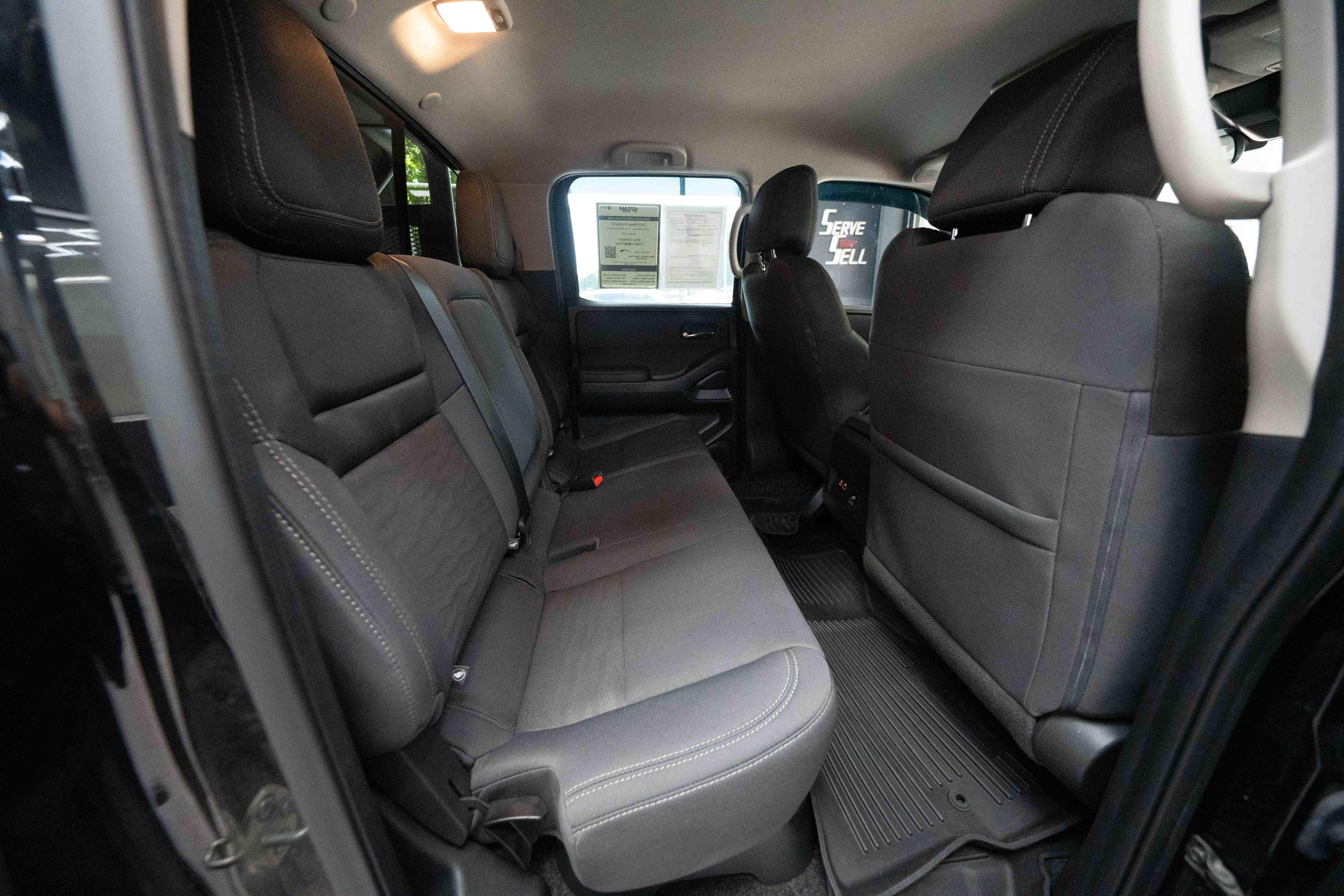 Used 2024 Nissan Frontier SV w/ Hardbody Edition AWD/4WD image 24