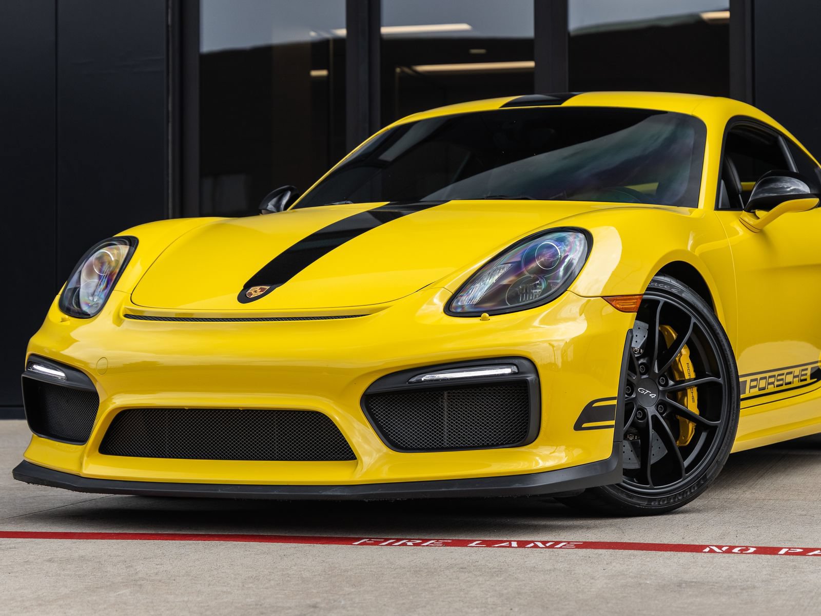 Used 2016 Porsche Cayman GT4 RWD image 7