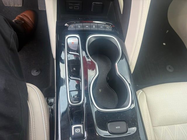 Certified 2021 Buick Envision Avenir w/ Technology Package II image 13