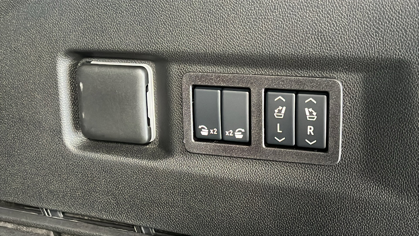 New 2026 Chevrolet Tahoe High Country w/ LPO, Get Active Package image 8