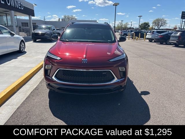 Used 2024 Buick Encore GX Sport Touring w/ Comfort Package FWD image 3
