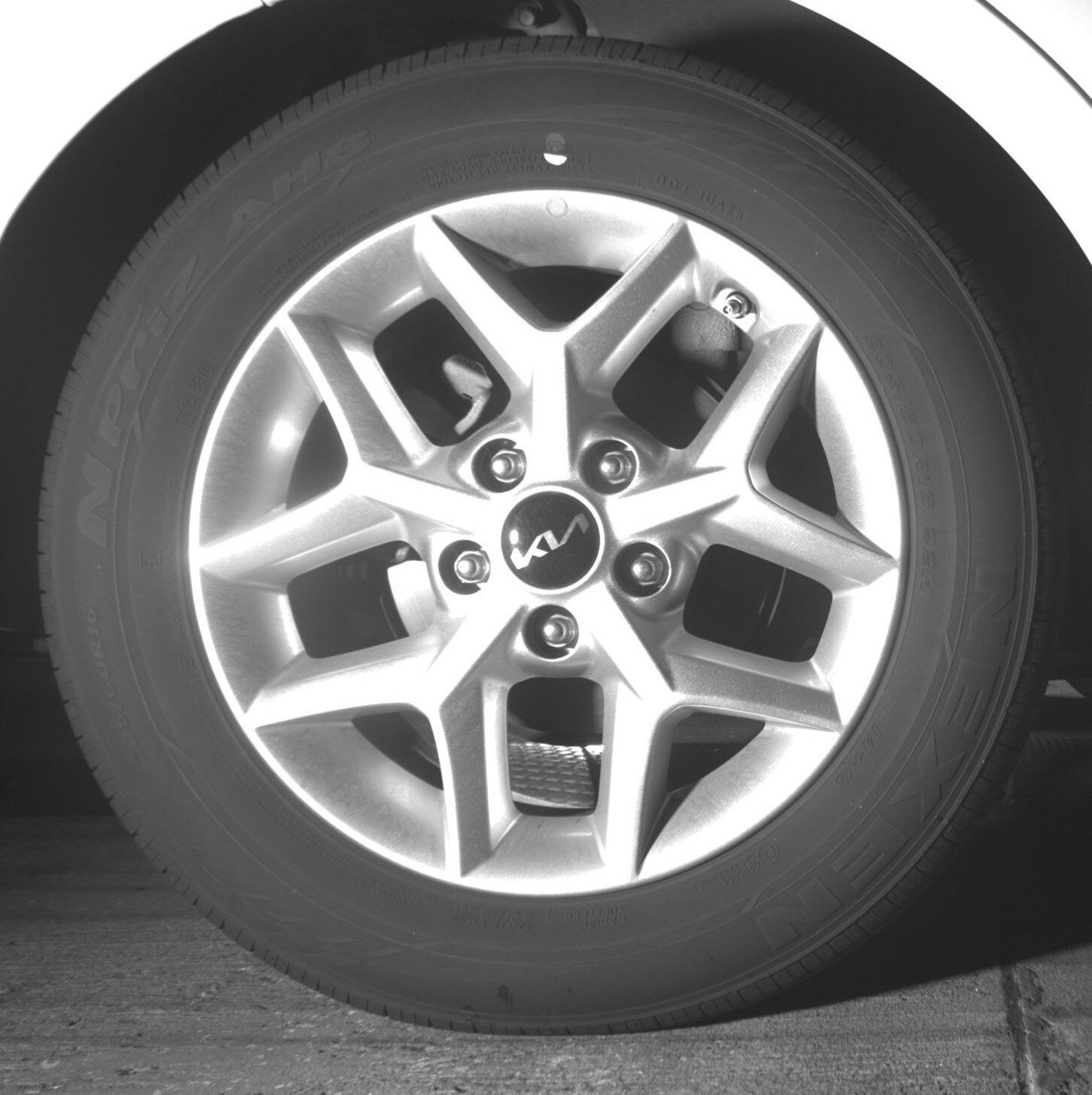 Used 2025 Kia Soul LX w/ LX Technology Package image 12