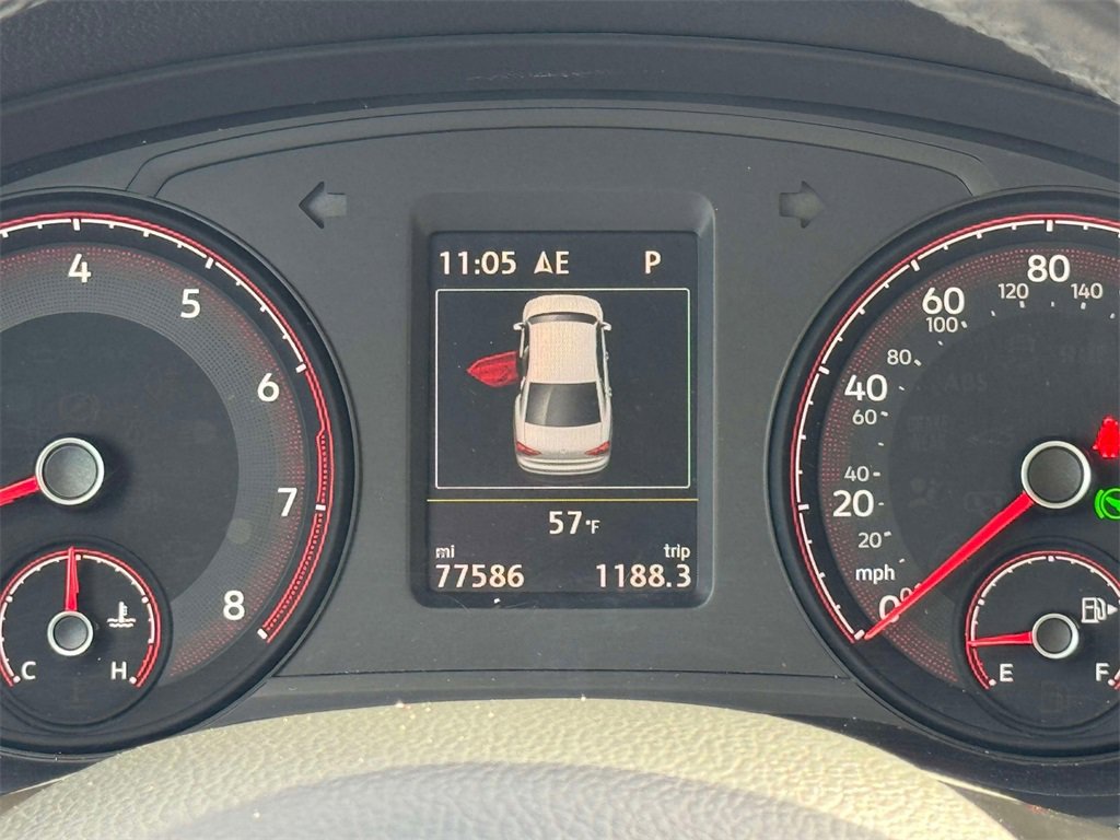 Used 2020 Volkswagen Passat 2.0T SEL image 5